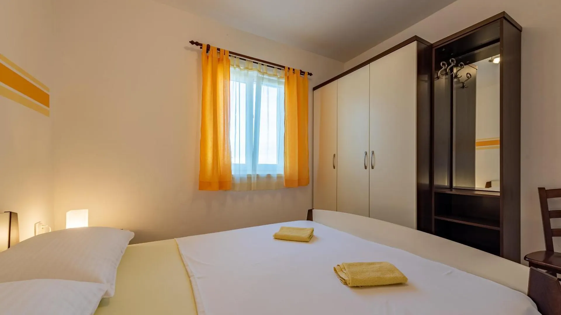 Haus Toni Apartment Razanac Croatia
