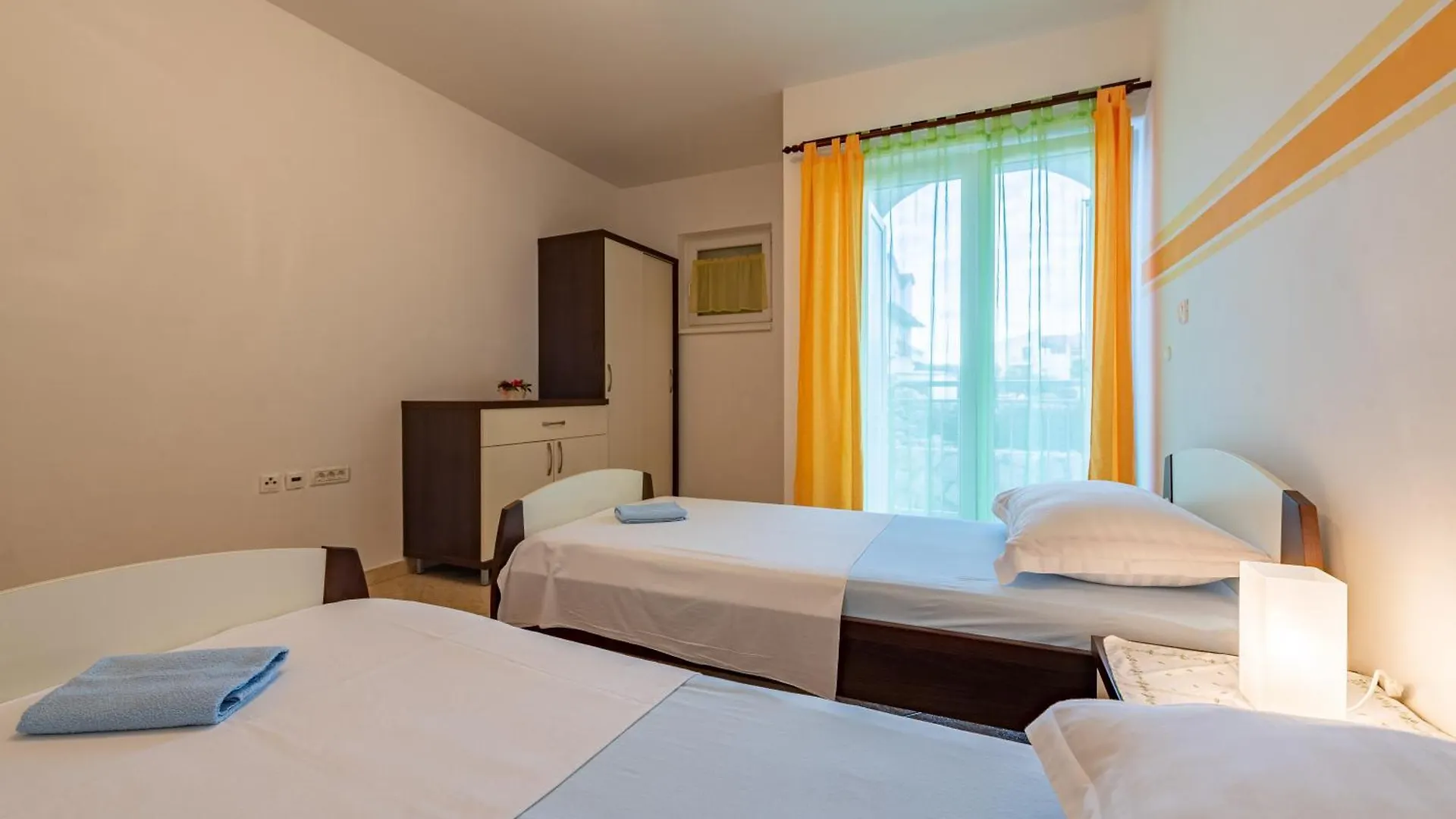 Haus Toni Apartment Razanac 0*,  Croatia