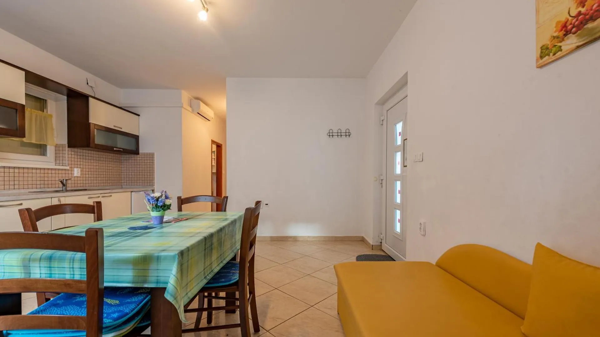 Haus Toni Apartment Razanac