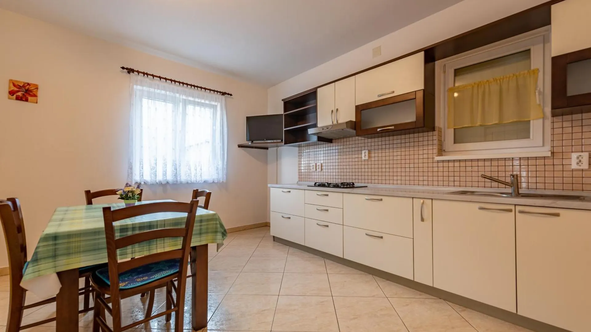 Haus Toni Apartment Razanac