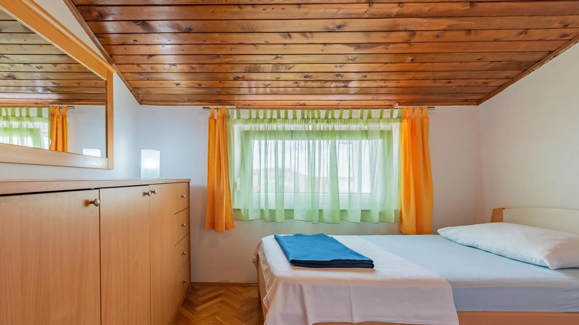 Haus Toni Apartment Razanac 0*,