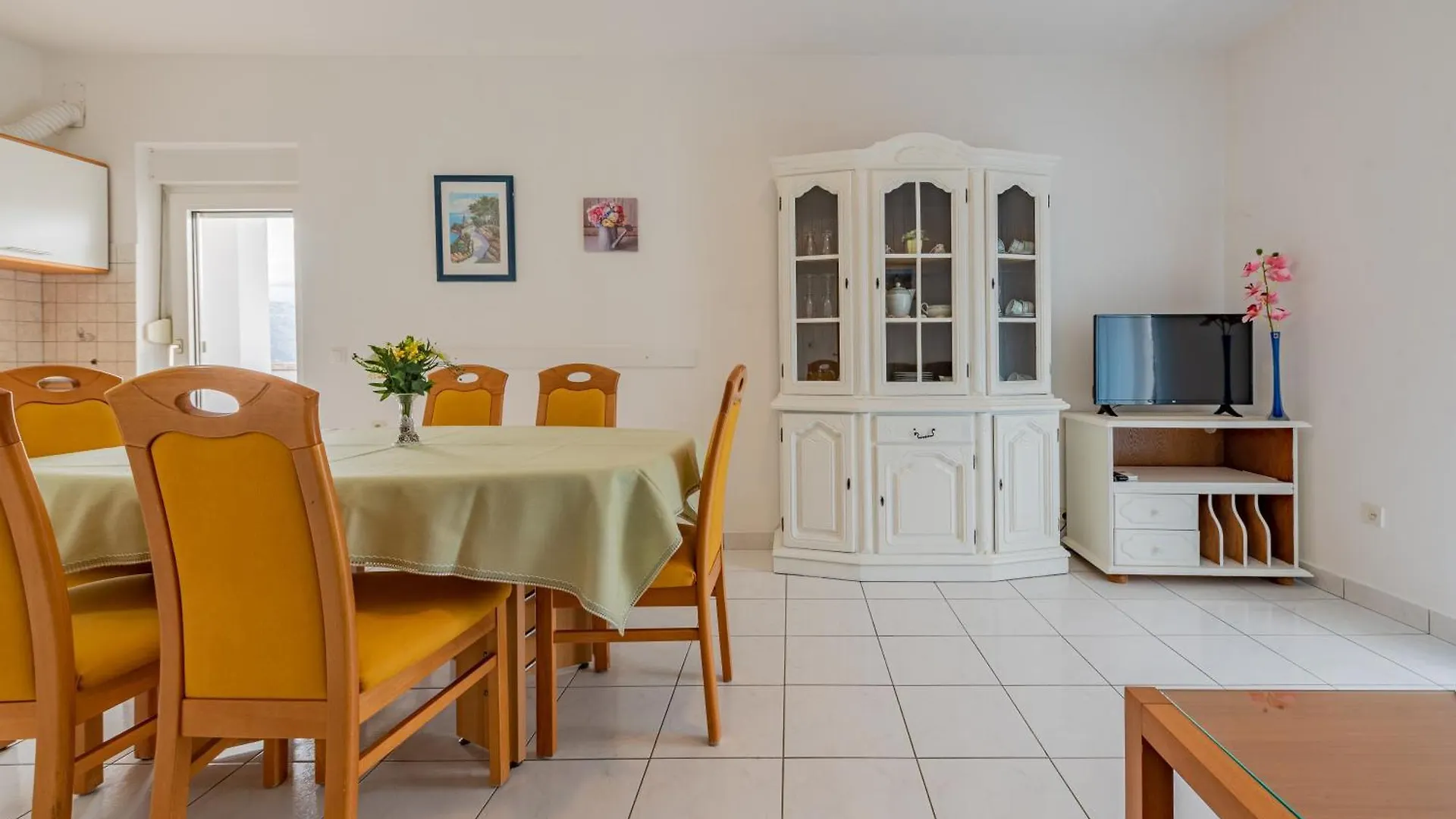 Haus Toni Apartment Razanac 0*,