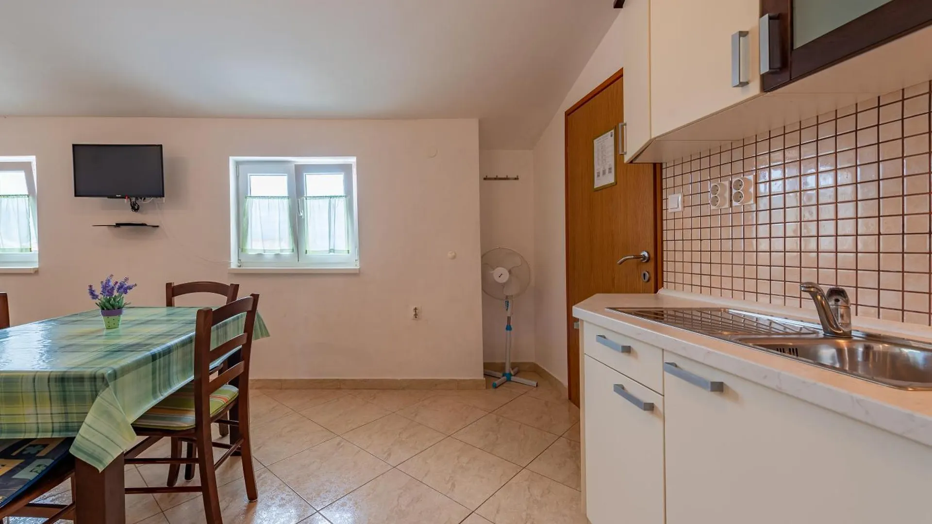 Haus Toni Apartment Razanac