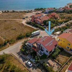Leon Apartman