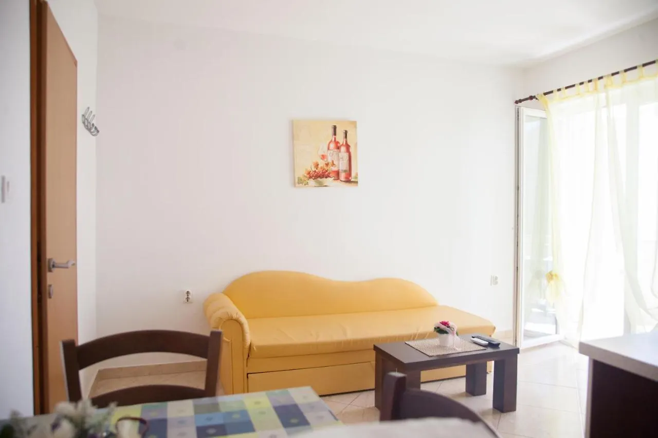 Haus Toni Apartment Razanac Croatia